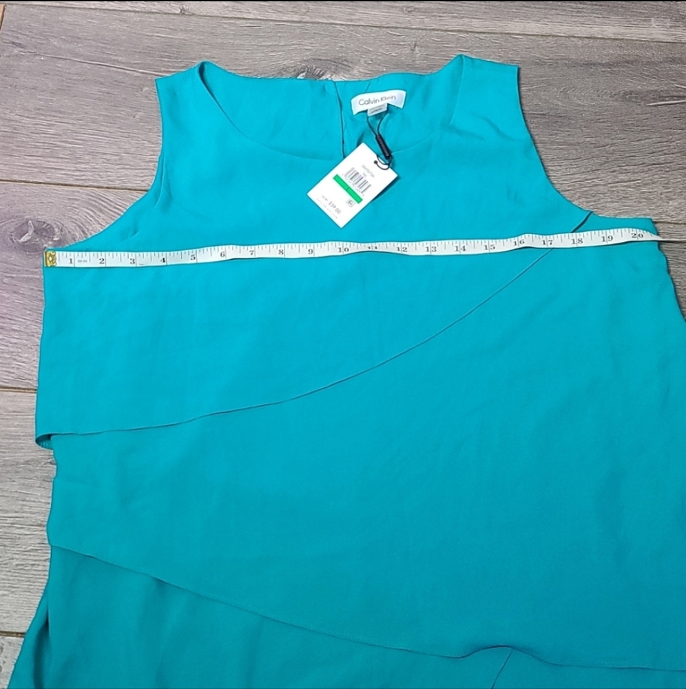 Calvin Klein Long Ruffle blouse - Picture 7 of 7